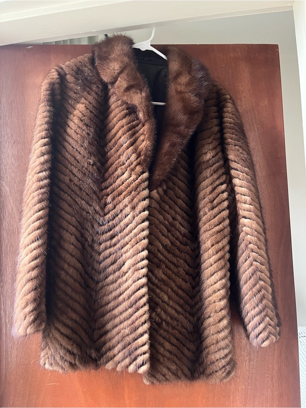 Women's Safuron Mink Fur Coat